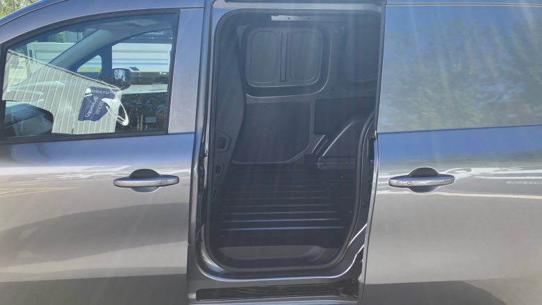 Renault Kangoo L1 Diesel ML19 Blue dCi 95 Extra Van
